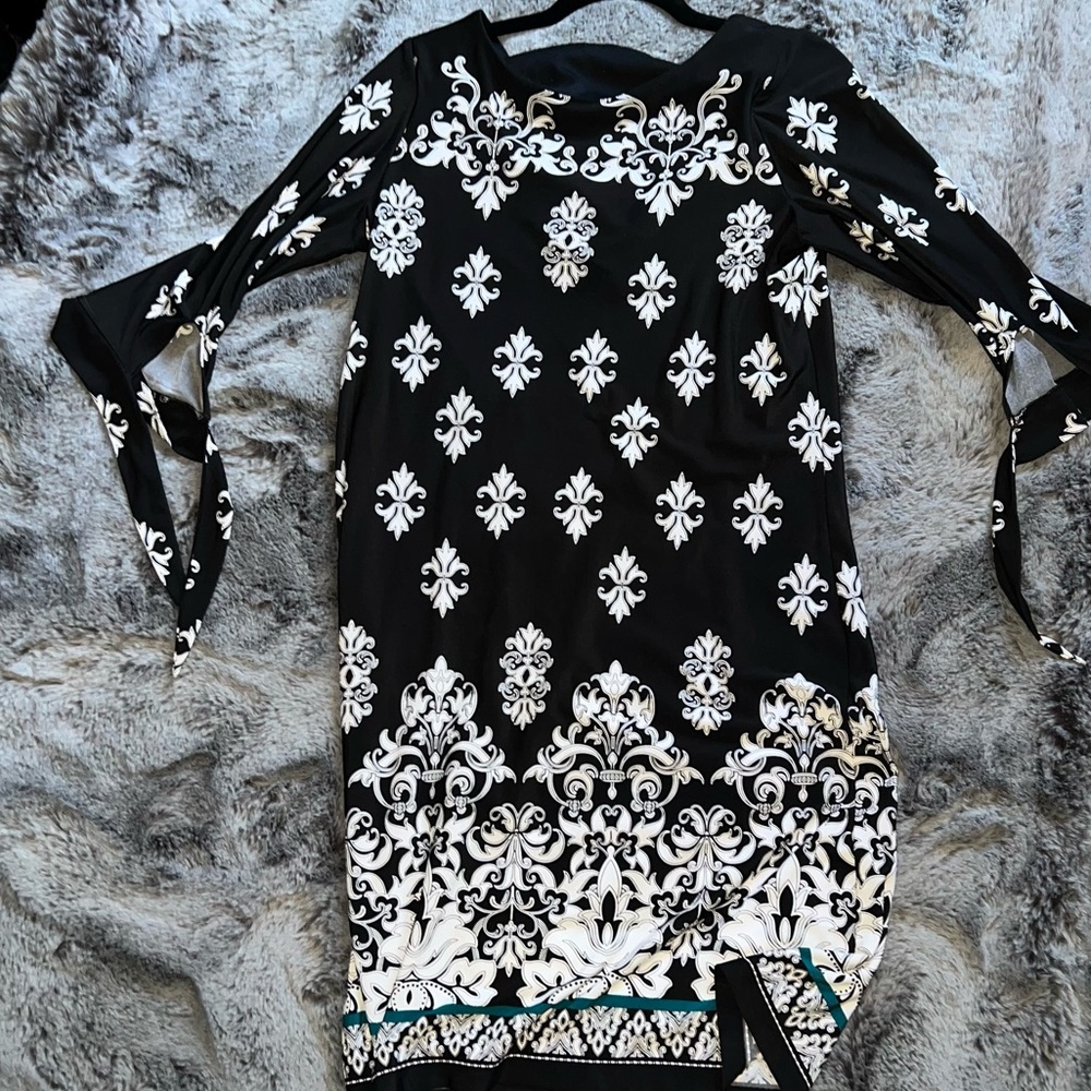 ✨ medium pattern dress